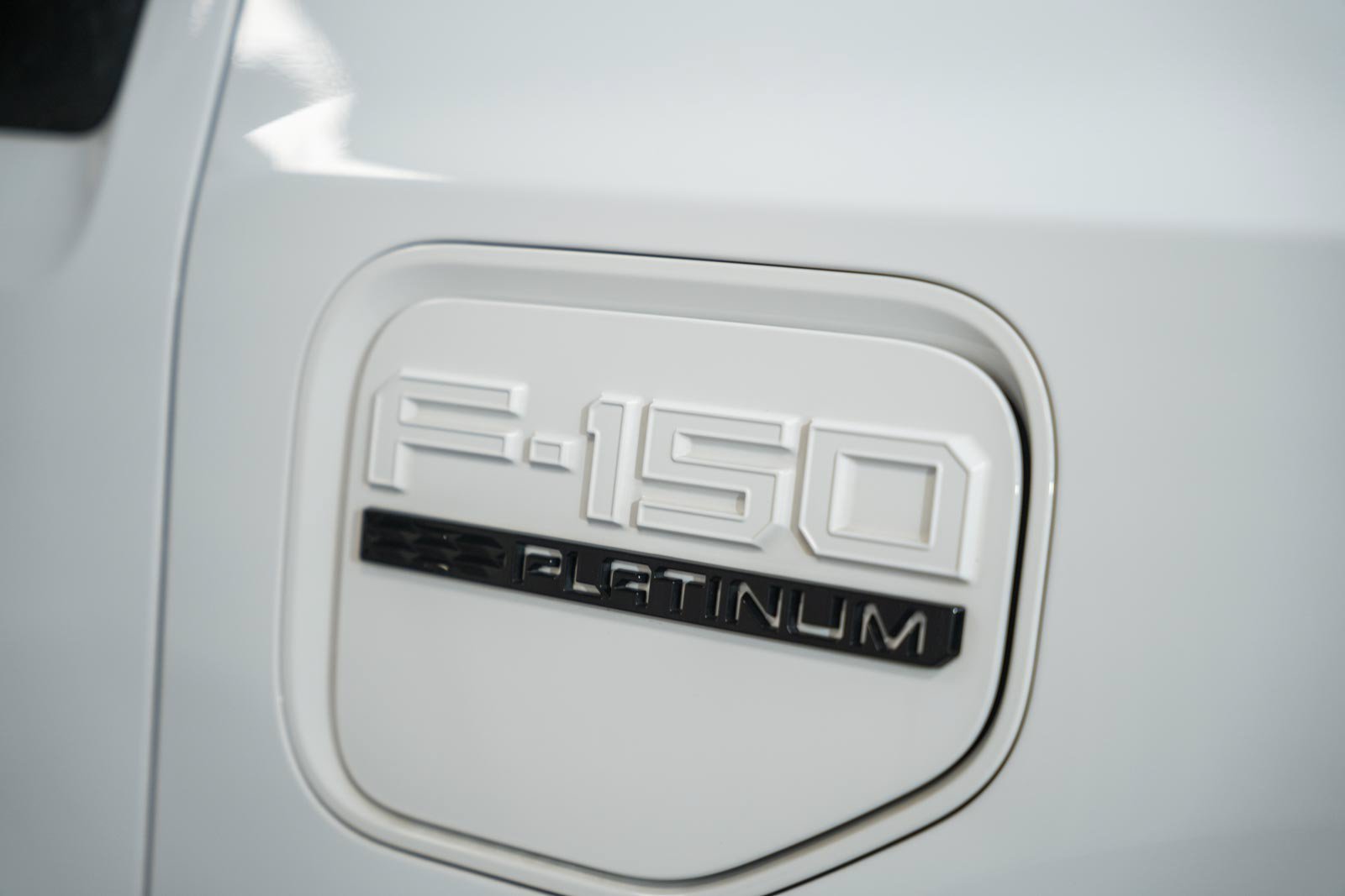 Certified 2023 Ford F150 Lightning Platinum AWD/4WD image 17