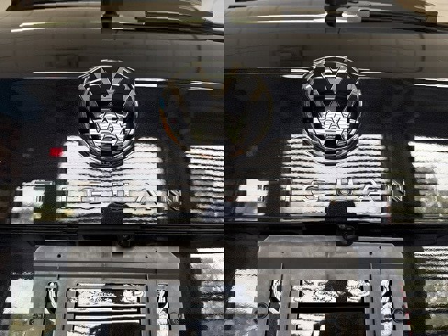 Used 2024 Volkswagen Tiguan SE image 16