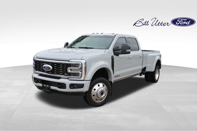 Certified 2025 Ford F450 Platinum w/ FX4 Off-Road Package