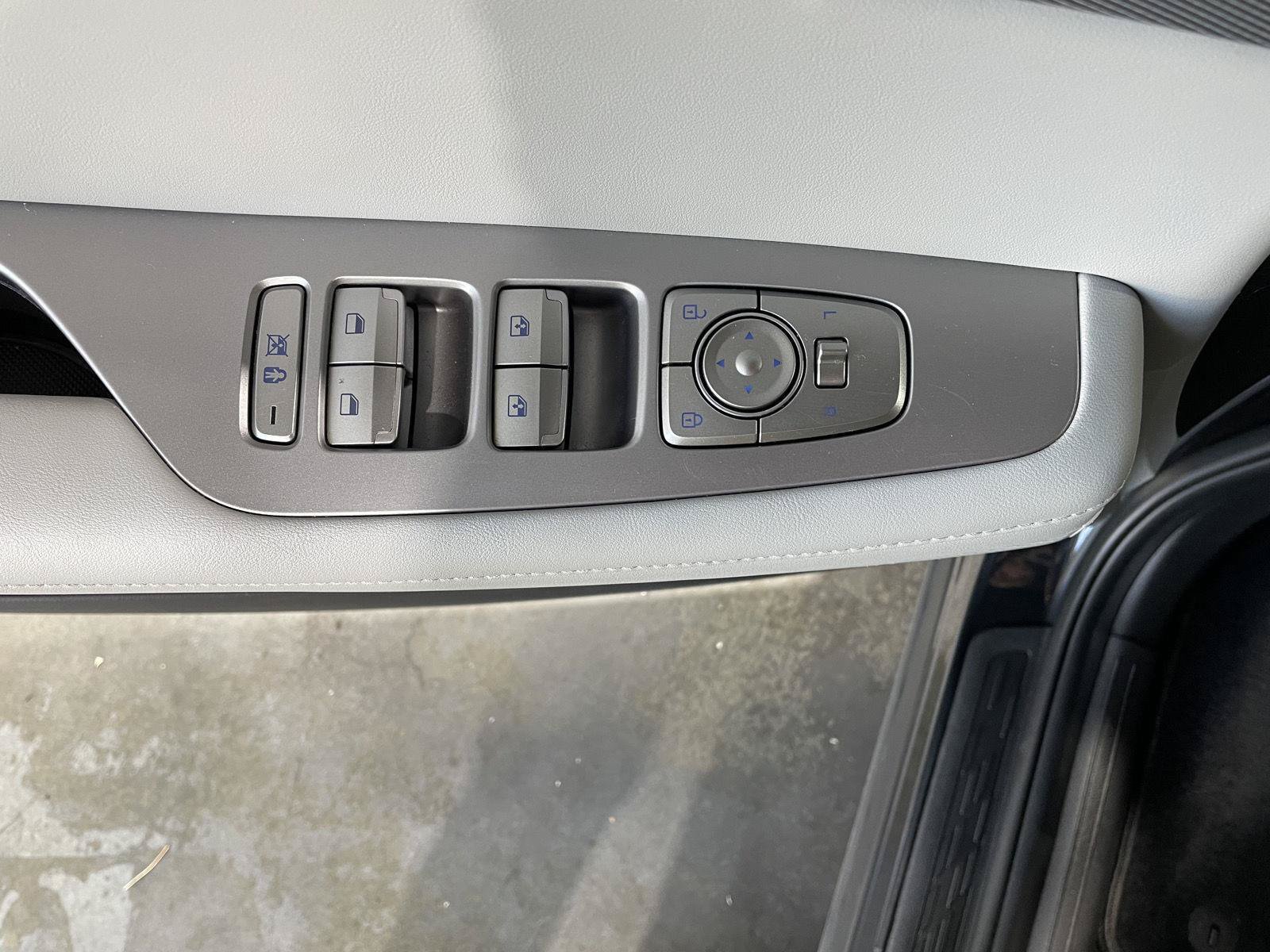 Used 2021 Hyundai Palisade SEL w/ Premium Package AWD/4WD image 21