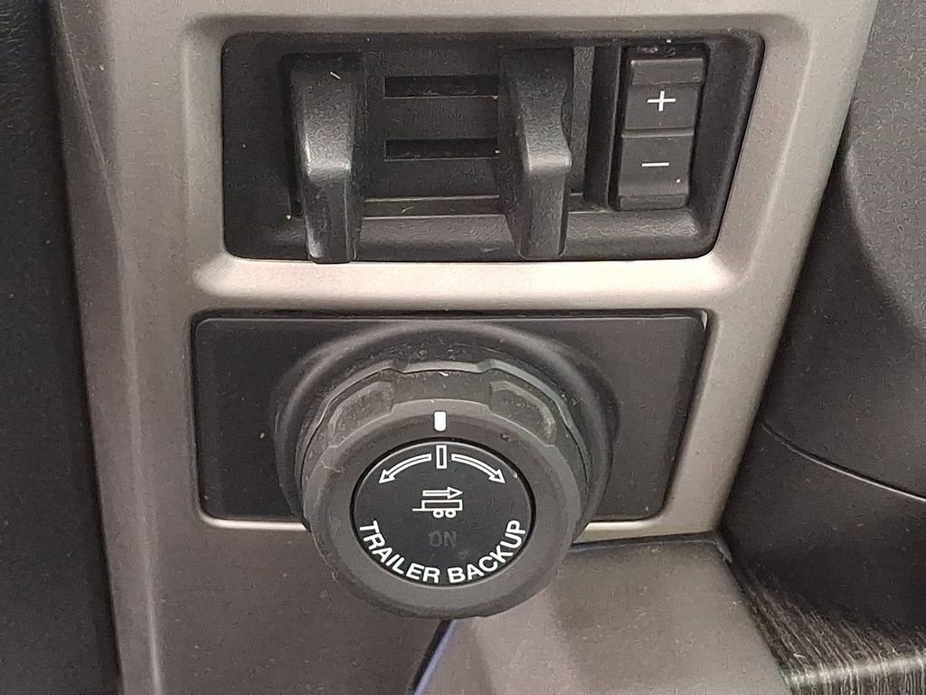 Certified 2020 Ford F350 Lariat AWD/4WD image 25