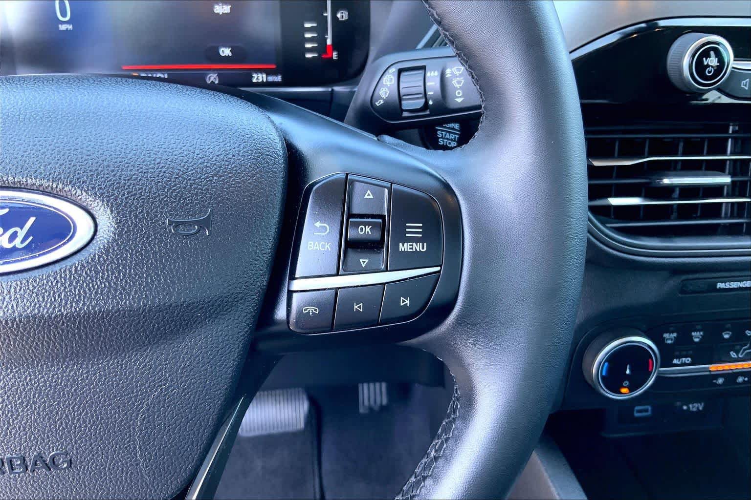Certified 2023 Ford Escape Active FWD image 21