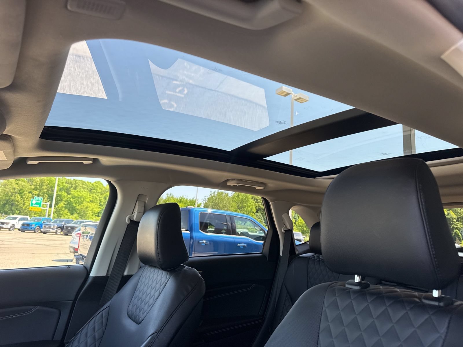 Certified 2024 Ford Edge Titanium w/ Equipment Group 301A AWD/4WD image 25