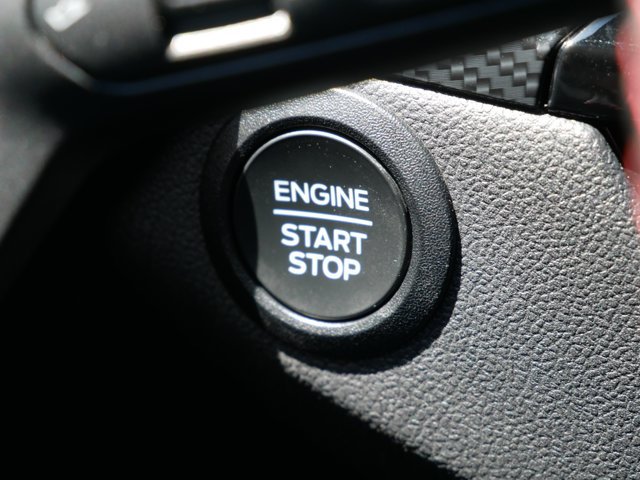 Certified 2025 Ford Escape ST-Line AWD/4WD image 23