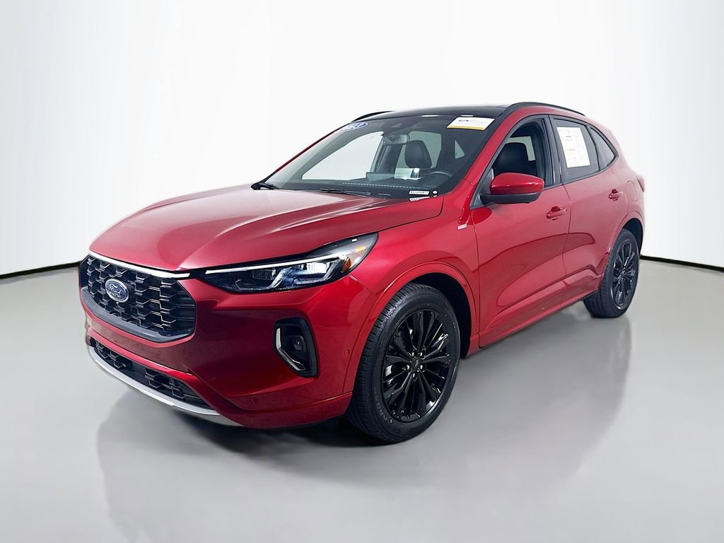 Certified 2023 Ford Escape ST-Line Elite w/ Premium Technology Package AWD/4WD image 7