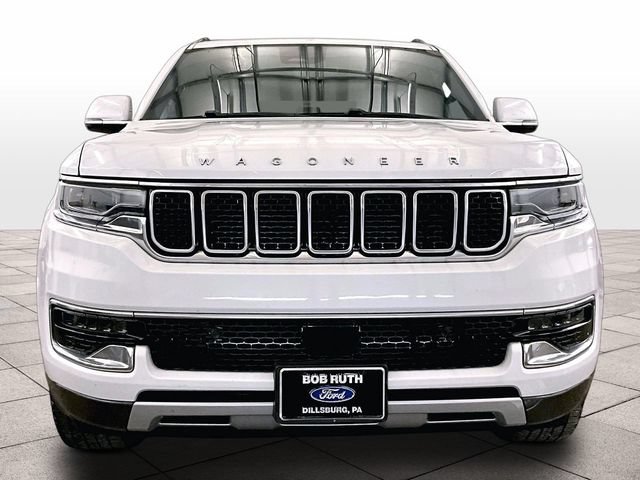 Used 2022 Jeep Wagoneer Series II AWD/4WD image 3