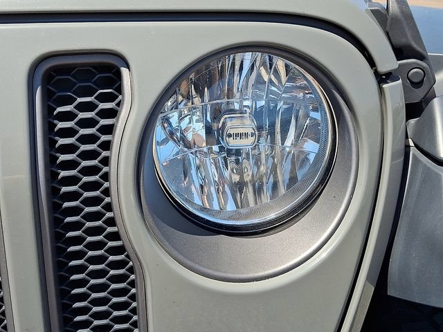 Used 2020 Jeep Wrangler Unlimited Rubicon AWD/4WD image 9