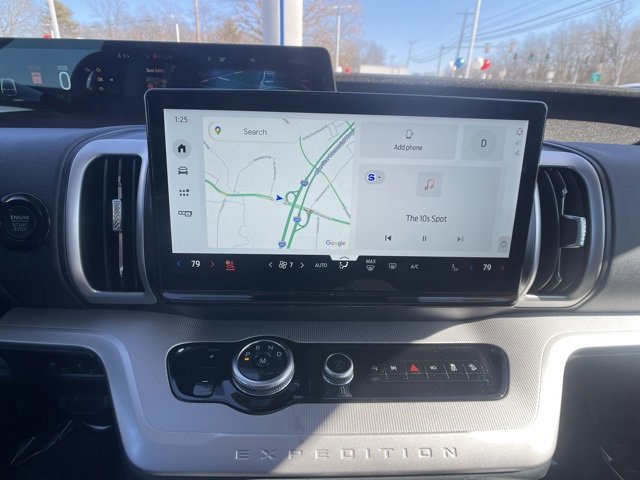 Certified 2025 Ford Expedition Active image 23