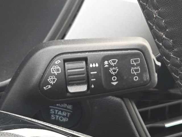 Certified 2023 Ford Escape Active AWD/4WD image 39