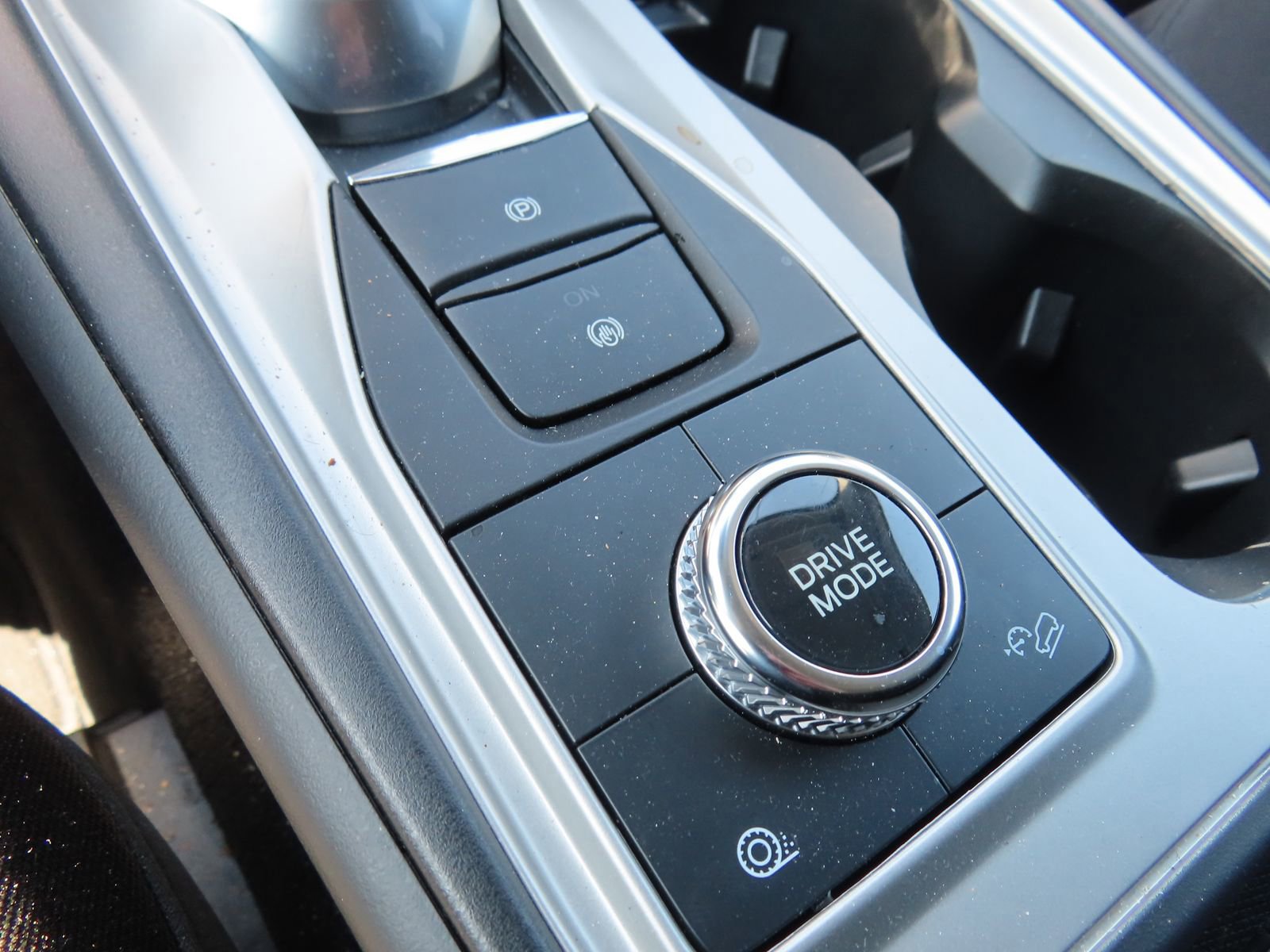 Certified 2022 Ford Explorer XLT AWD/4WD image 28
