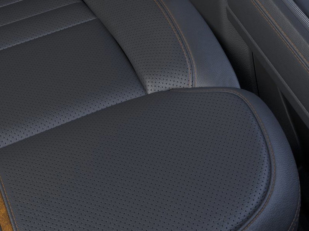 Certified 2024 Ford F350 Platinum image 15