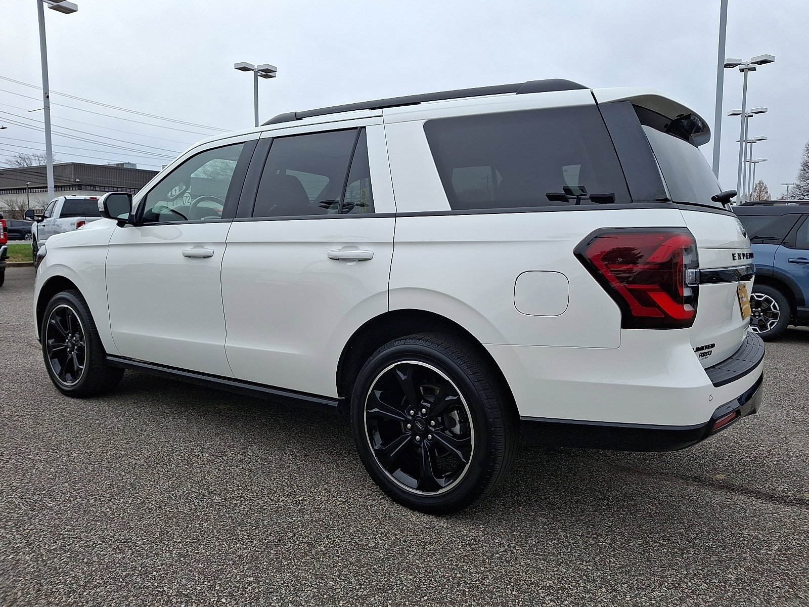 Certified 2024 Ford Expedition Limited image 7