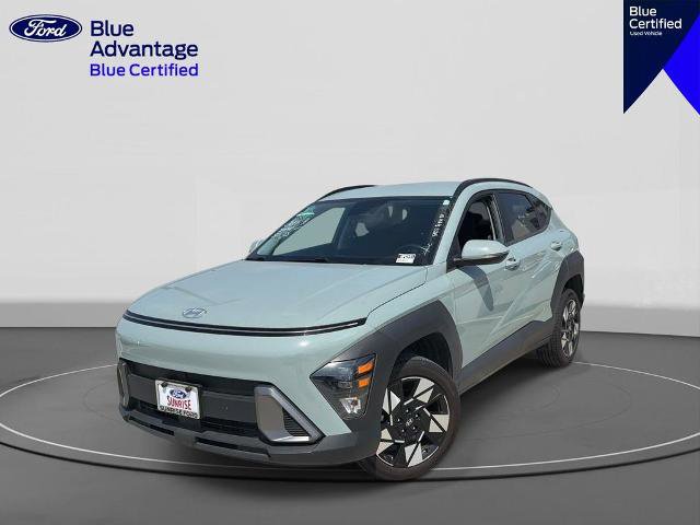 Used 2024 Hyundai Kona SEL AWD/4WD image 4