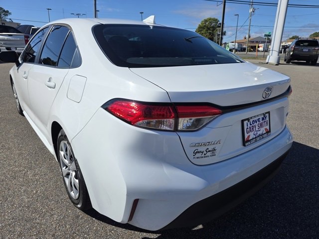 Used 2024 Toyota Corolla LE image 6