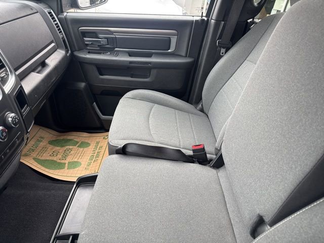 Used 2024 RAM 1500 Classic Warlock image 27