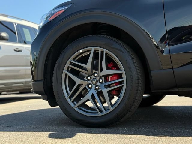 Certified 2025 Ford Explorer ST-Line w/ ST-Line Street Pack AWD/4WD image 47