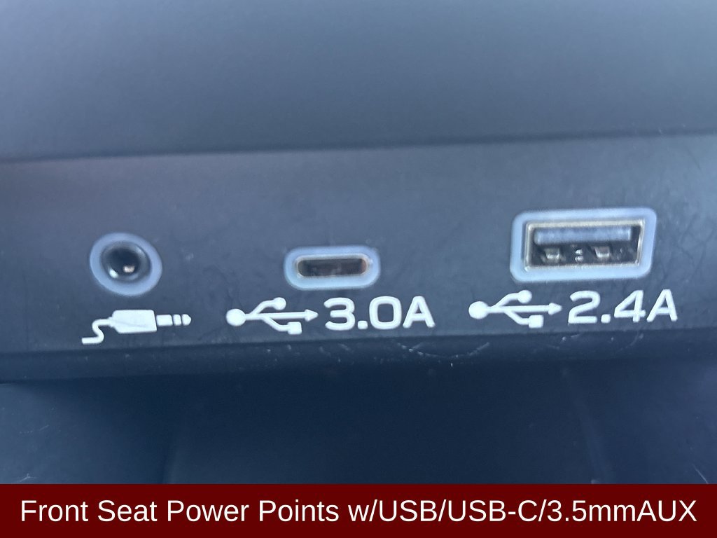 Used 2024 Subaru Outback Premium AWD/4WD image 9