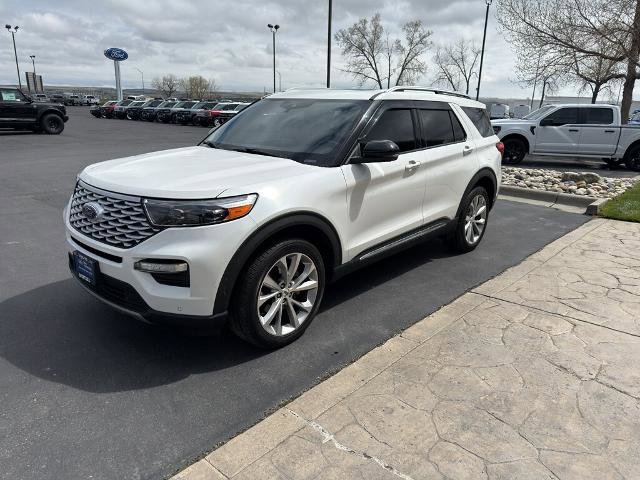 Certified 2021 Ford Explorer Platinum w/ Equipment Group 601A AWD/4WD image 4