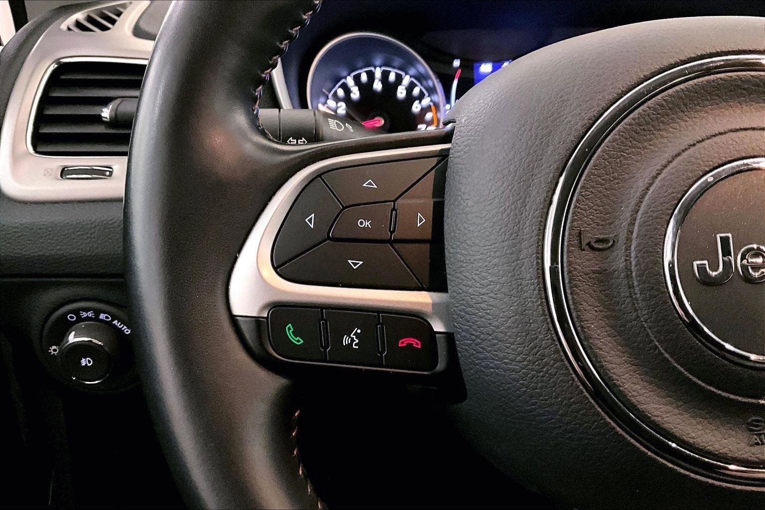 Used 2019 Jeep Compass Latitude image 17