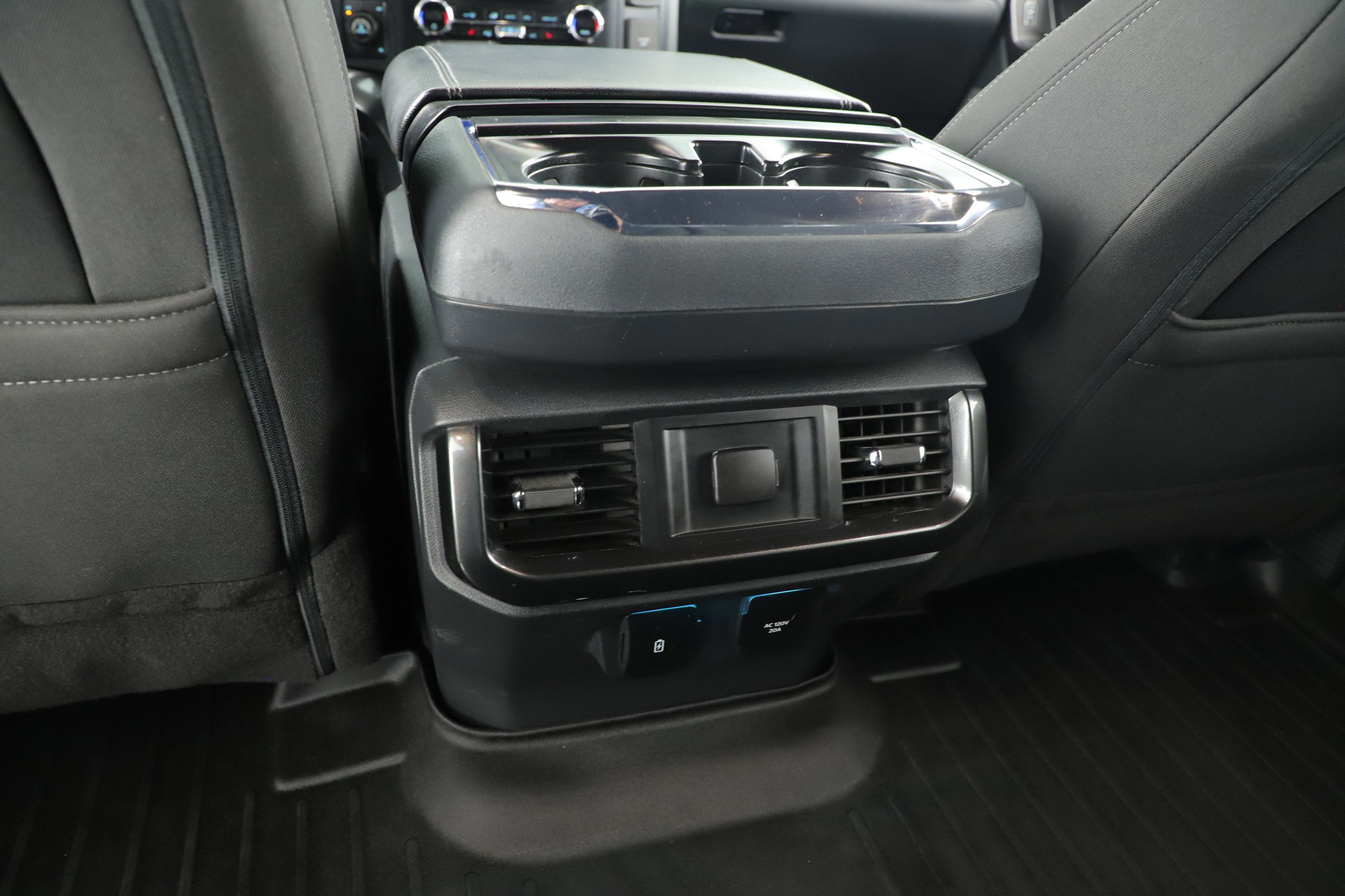 Certified 2021 Ford F150 XLT w/ Equipment Group 302A High image 27