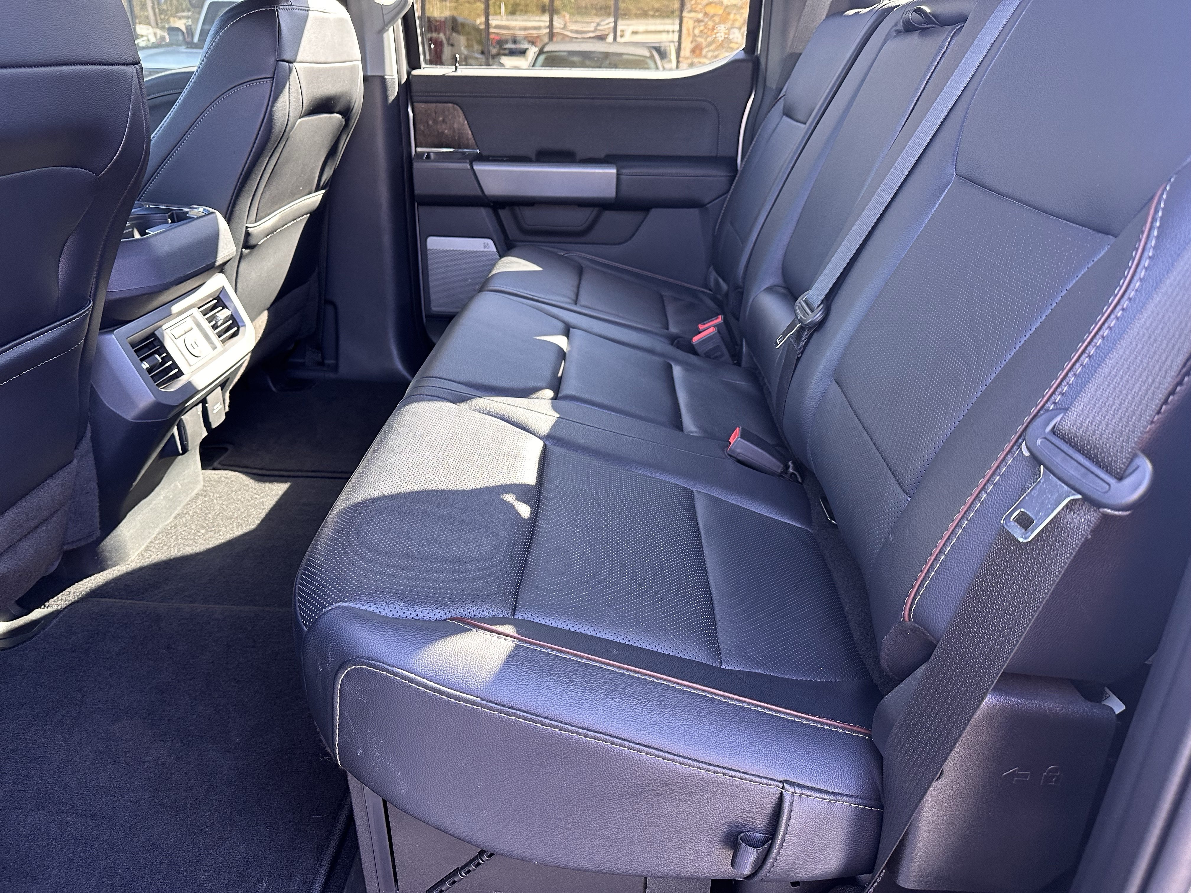 Certified 2023 Ford F250 Lariat w/ Lariat Ultimate Package AWD/4WD image 13