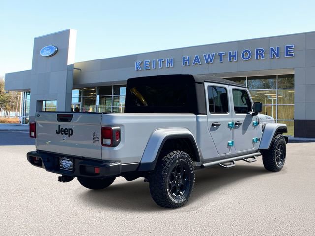 Used 2023 Jeep Gladiator Willys image 6