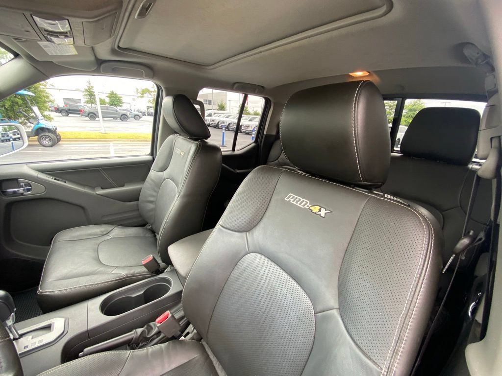 Used 2020 Nissan Frontier PRO-4X w/ Pro-4x Utility Package AWD/4WD image 22
