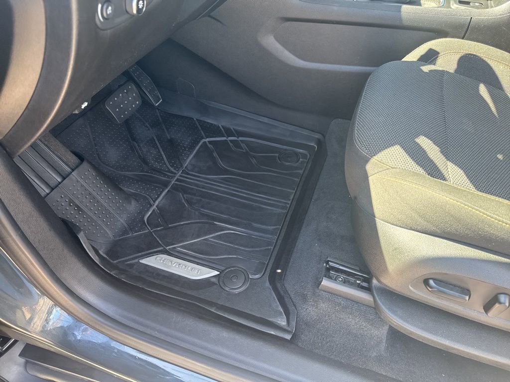 Used 2020 Chevrolet Traverse LT image 18