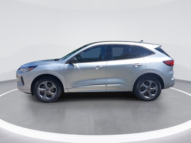 Certified 2023 Ford Escape ST-Line w/ Tech Pack #1 AWD/4WD image 2