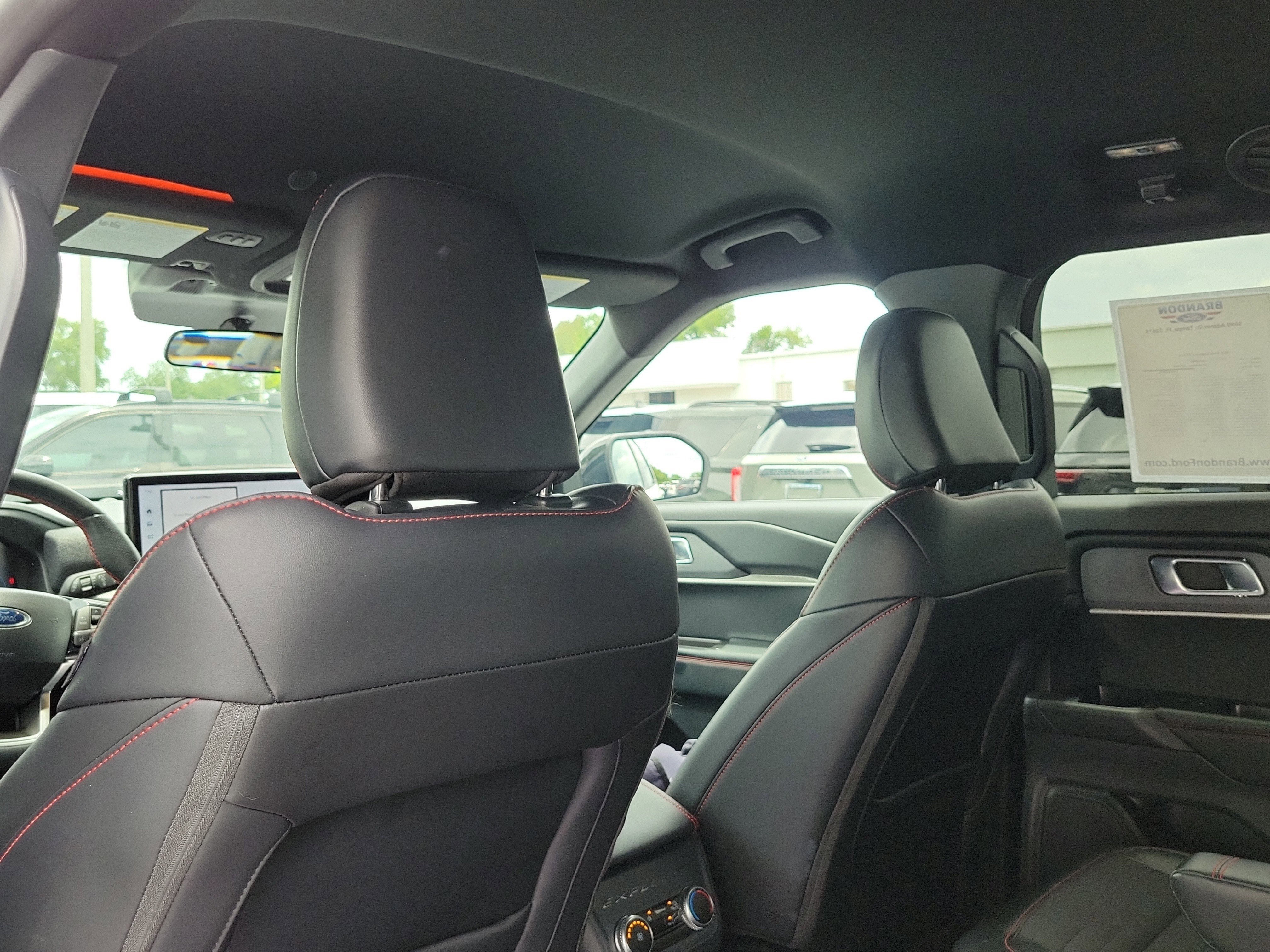 Certified 2025 Ford Explorer ST-Line AWD/4WD image 14