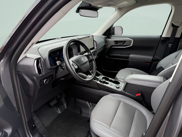 Certified 2025 Ford Bronco Sport Badlands AWD/4WD image 4