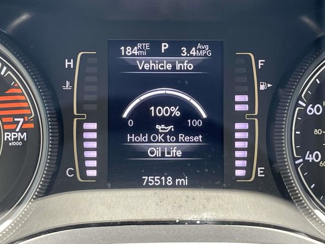 Used 2019 Jeep Cherokee Latitude Plus w/ Comfort/Convenience Group FWD image 15