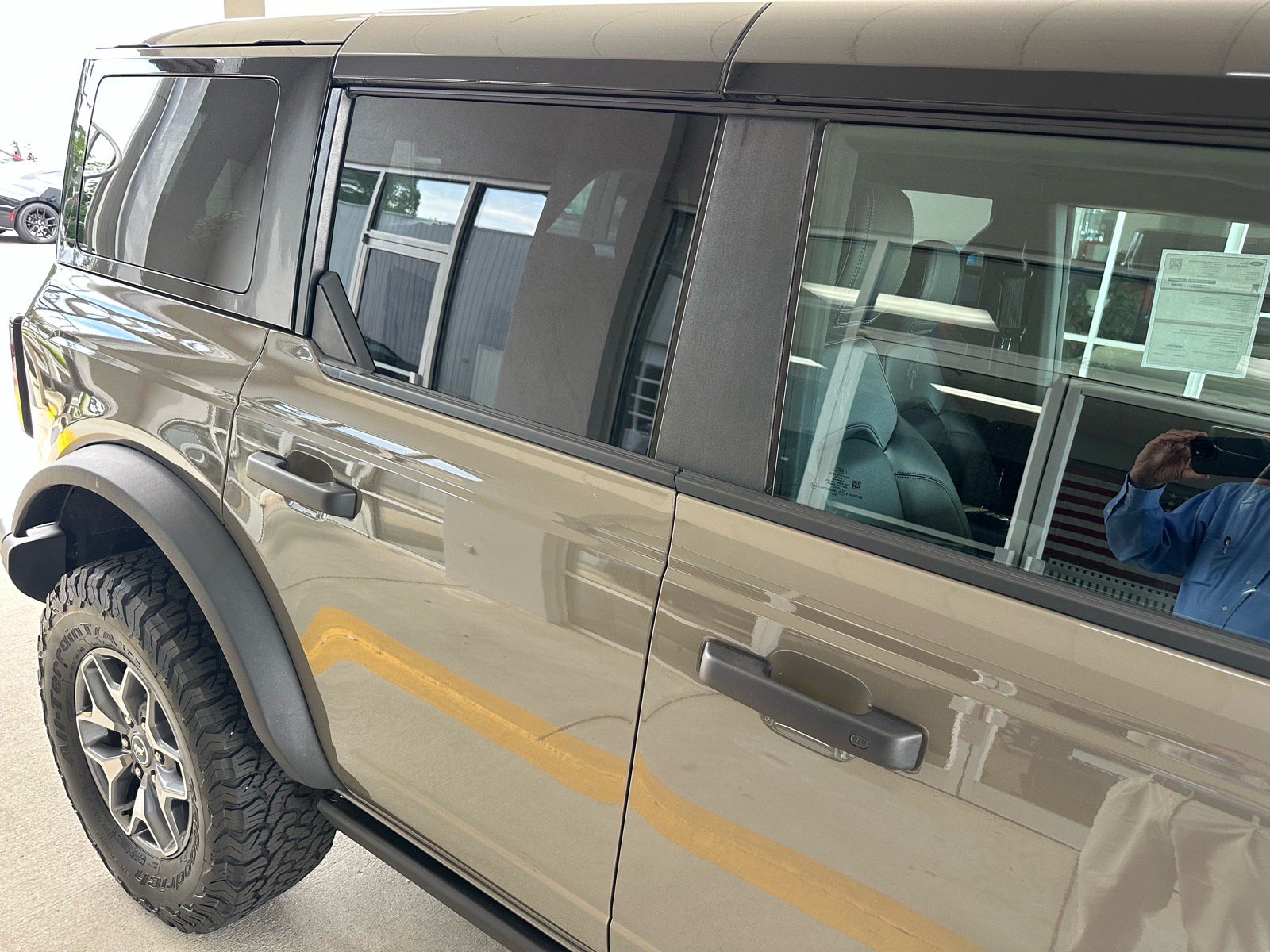 Certified 2025 Ford Bronco Badlands AWD/4WD image 11