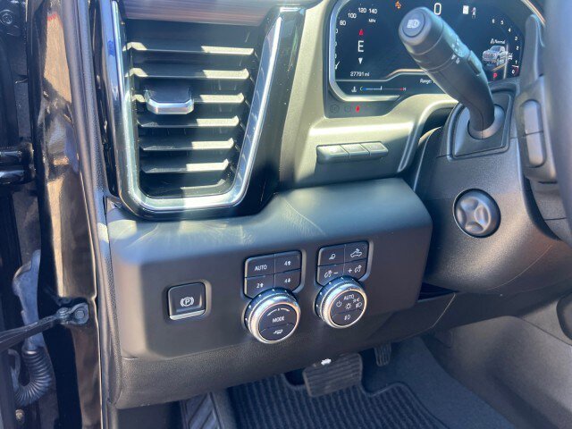Used 2022 GMC Sierra 1500 Denali Ultimate AWD/4WD image 14