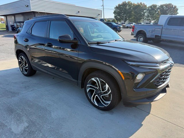 Used 2026 Chevrolet TrailBlazer RS w/ Convenience Package FWD image 3