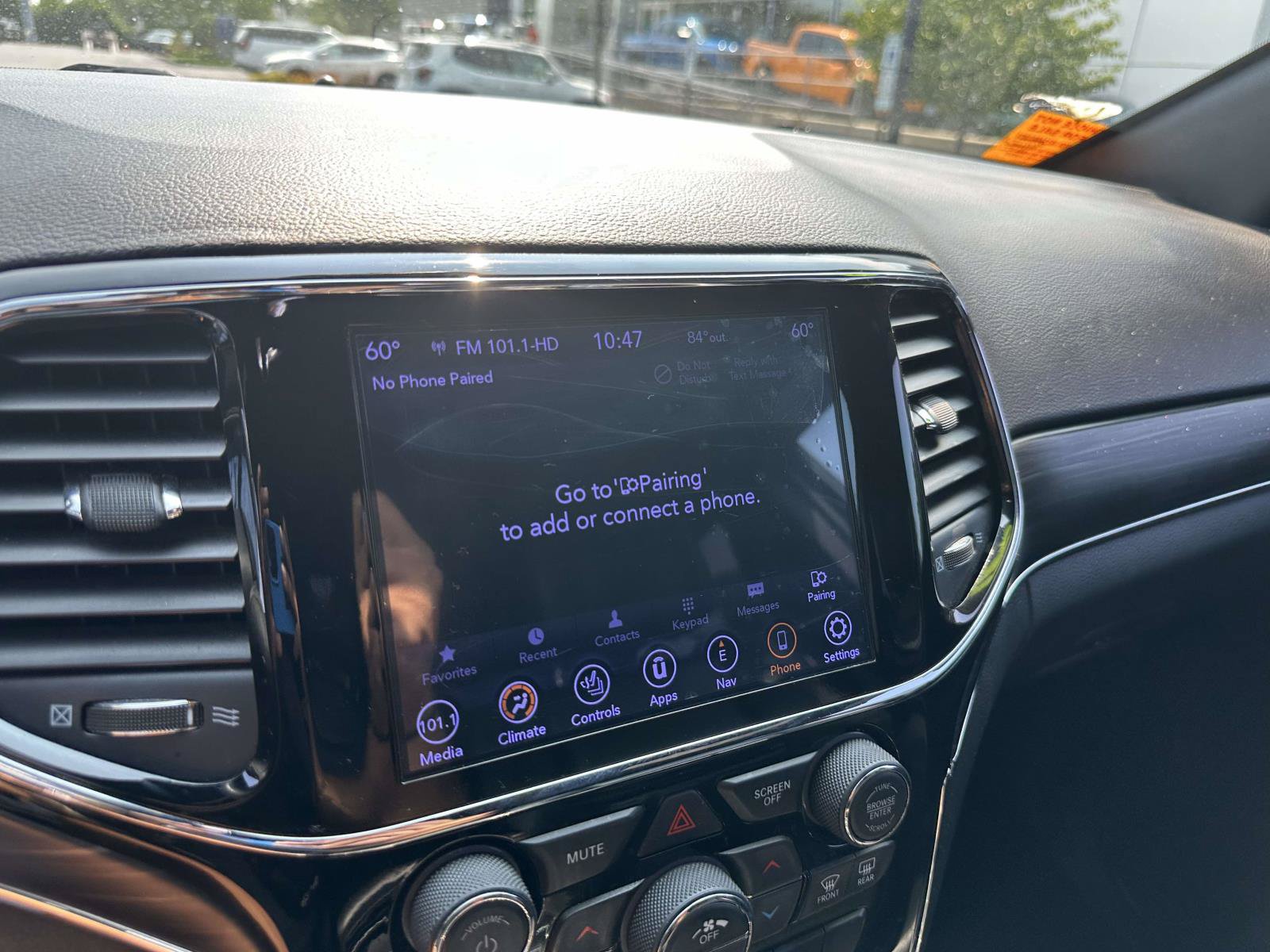 Used 2019 Jeep Grand Cherokee Limited AWD/4WD image 25