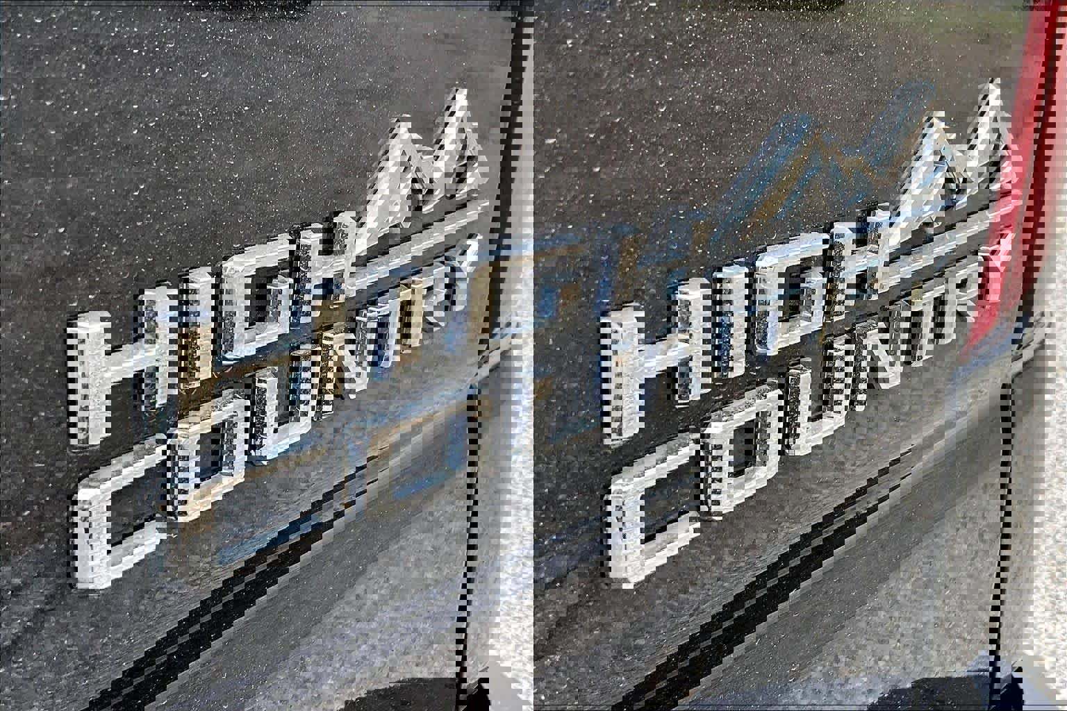 Used 2023 Chevrolet Silverado 1500 High Country w/ Z71 Off-Road Package AWD/4WD image 33