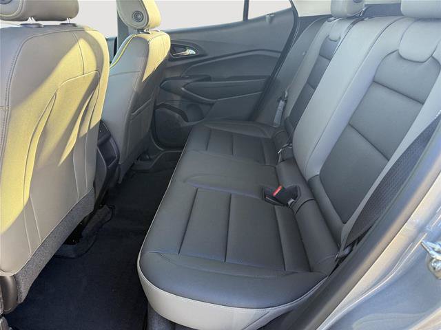 Used 2026 Chevrolet Trax ACTIV w/ Driver Confidence Package FWD image 10