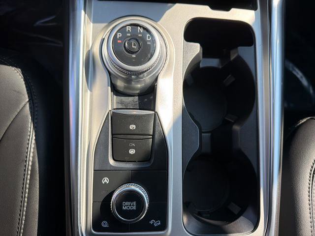 Certified 2023 Ford Explorer XLT w/ Equipment Group 202A image 19
