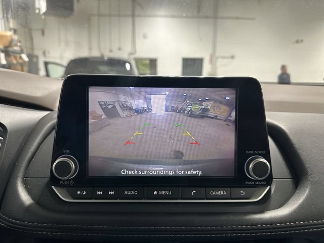 Used 2023 Nissan Rogue SV AWD/4WD image 26