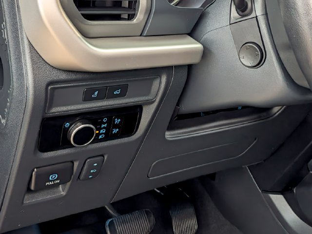 Certified 2024 Ford Expedition XLT AWD/4WD image 11