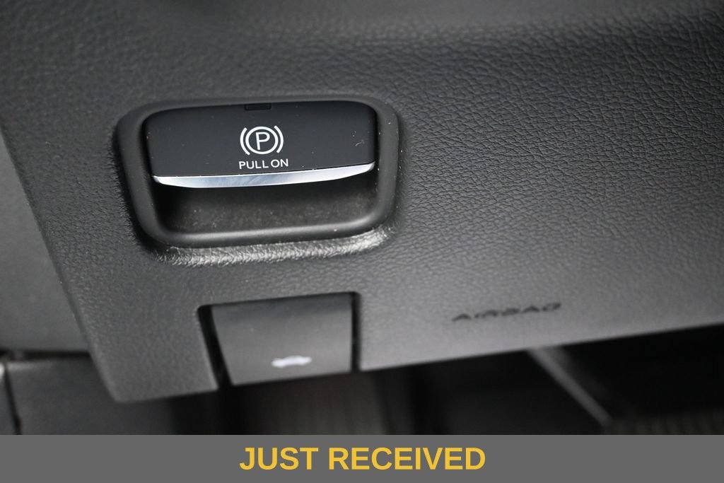 Used 2023 Jeep Grand Cherokee L Laredo AWD/4WD image 21