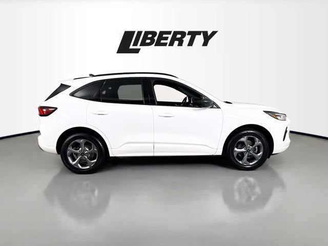Certified 2023 Ford Escape ST-Line image 6