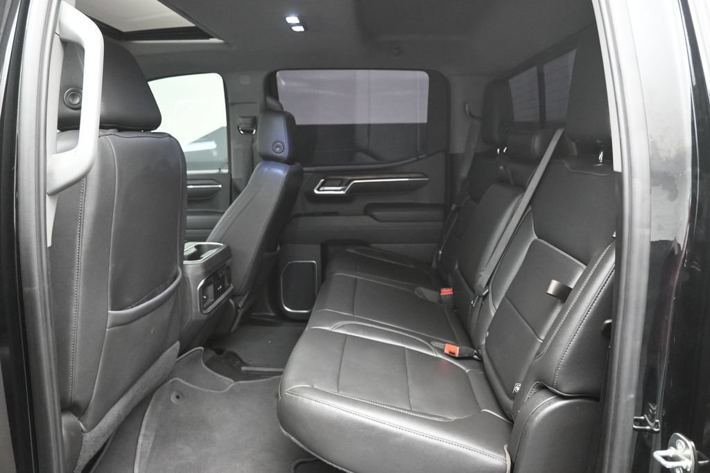 Used 2024 GMC Sierra 1500 SLT RWD image 7