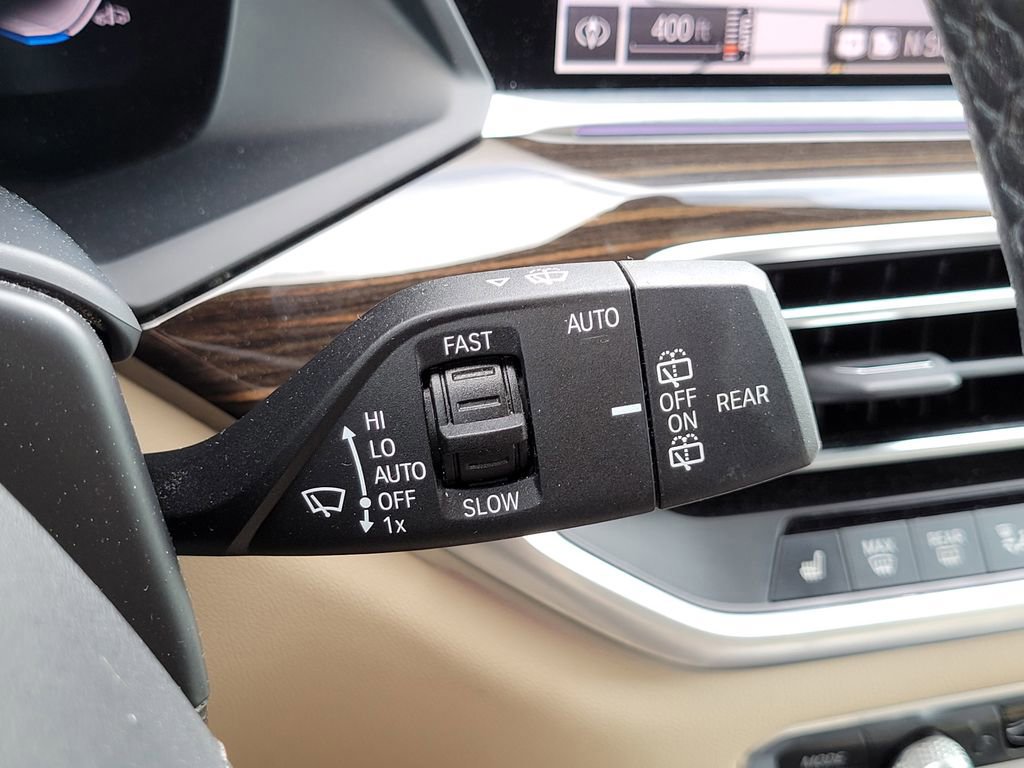 Used 2020 BMW X5 xDrive40i w/ Premium Package image 34