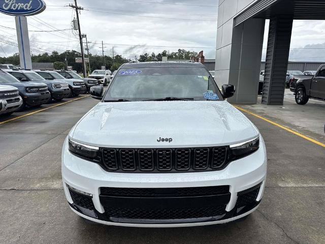 Used 2025 Jeep Grand Cherokee L Summit AWD/4WD image 2