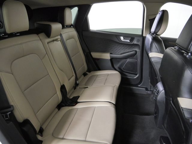 Certified 2020 Ford Escape Titanium AWD/4WD image 16
