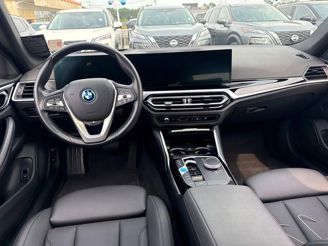 Used 2024 BMW i4 xDrive40i image 15