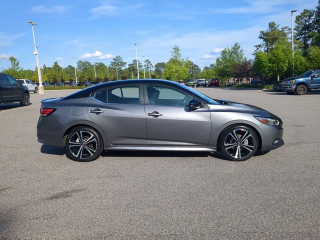 Used 2022 Nissan Sentra SR FWD image 3