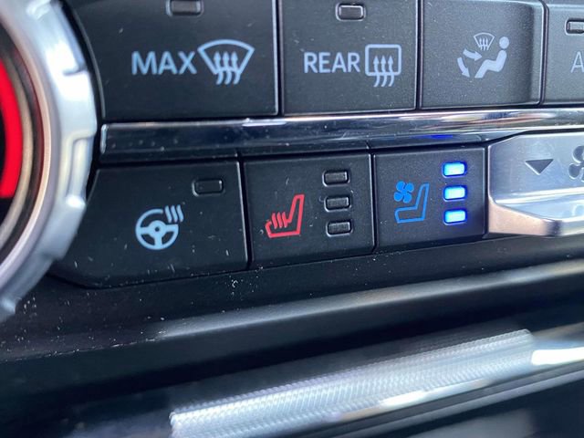 Certified 2022 Ford F150 Lariat w/ Equipment Group 502A High AWD/4WD image 33